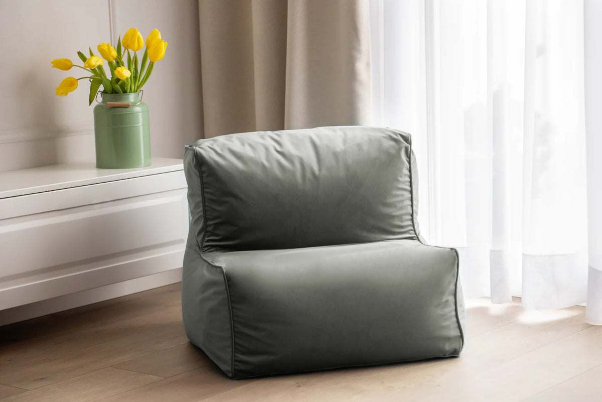 Children’s velvet beanbag chair — Elka