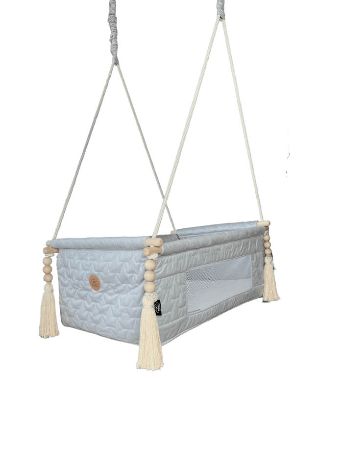 Hanging baby cradle — silver