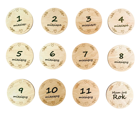 Personalised wooden baby milestone cards
