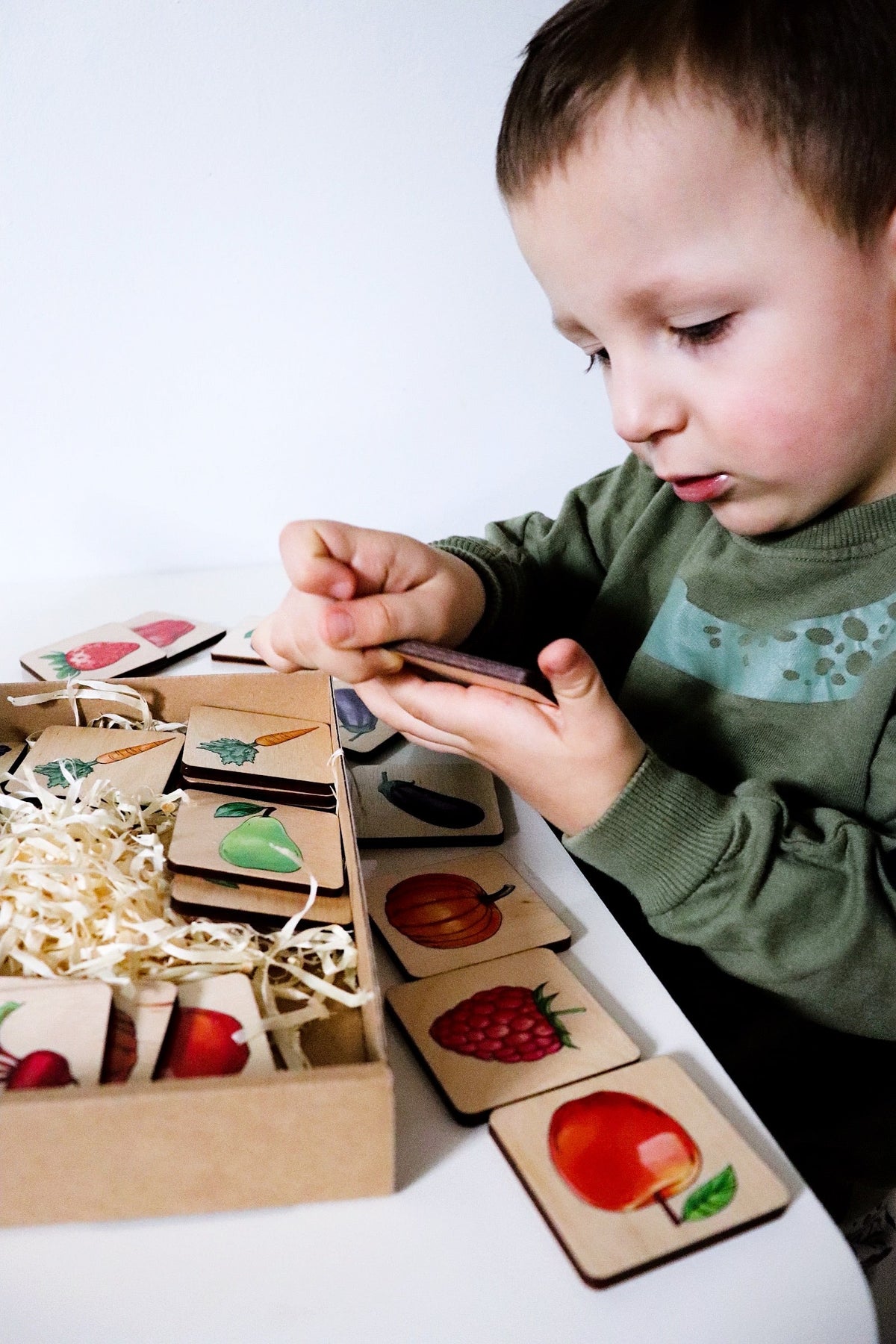 Memory-Spiel aus Holz — Obst und Gemüse
