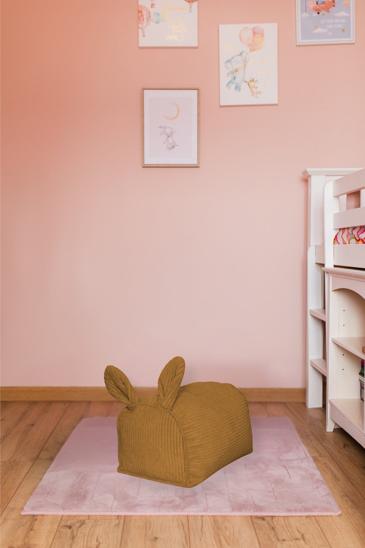 Sitzhocker aus Cord für Kinder — Ziege