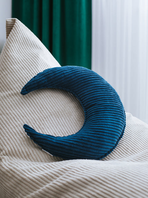 Kinderkissen aus Cord — Mond
